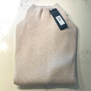 NEW Banana Republic Lenzing Ecovero Serene sweater